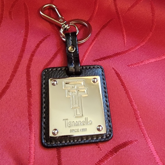 Tignanello Black Pebbled leather purse - Picture 12 of 15